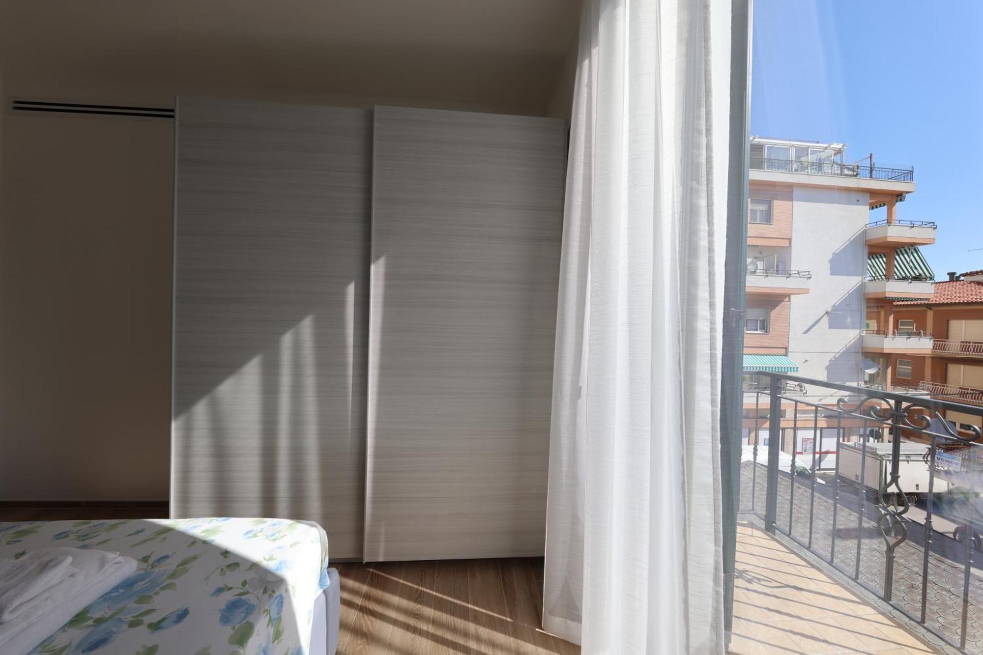 Residenza La Piazzetta Apartment Porto Recanati Exterior photo